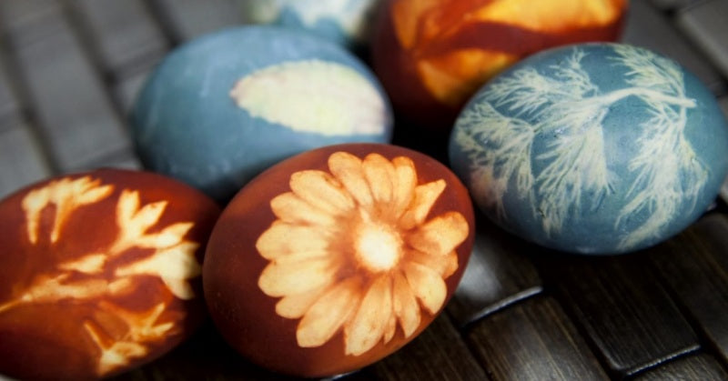 naturally dyed eggs