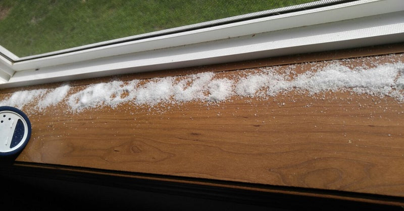 salt window sill FI