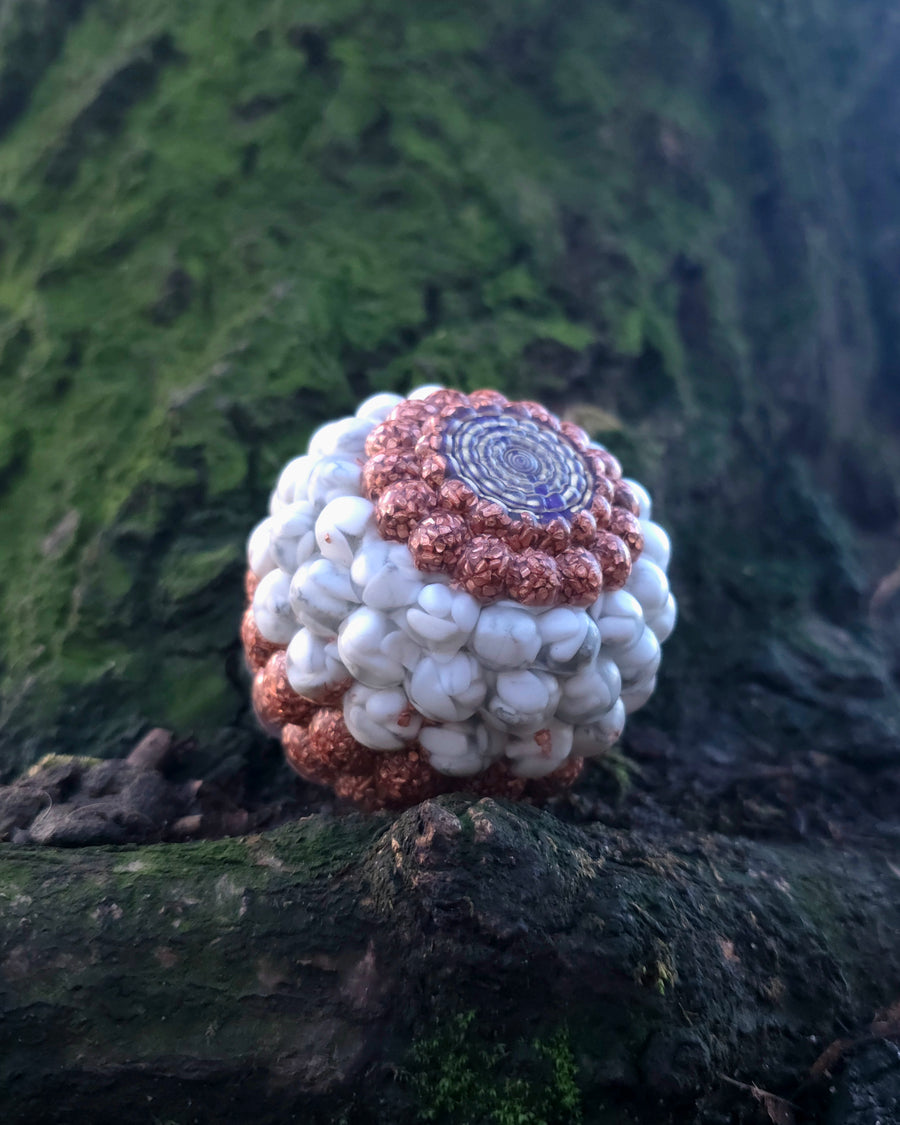 White Howlite Mini Shungite UFO Orgonite